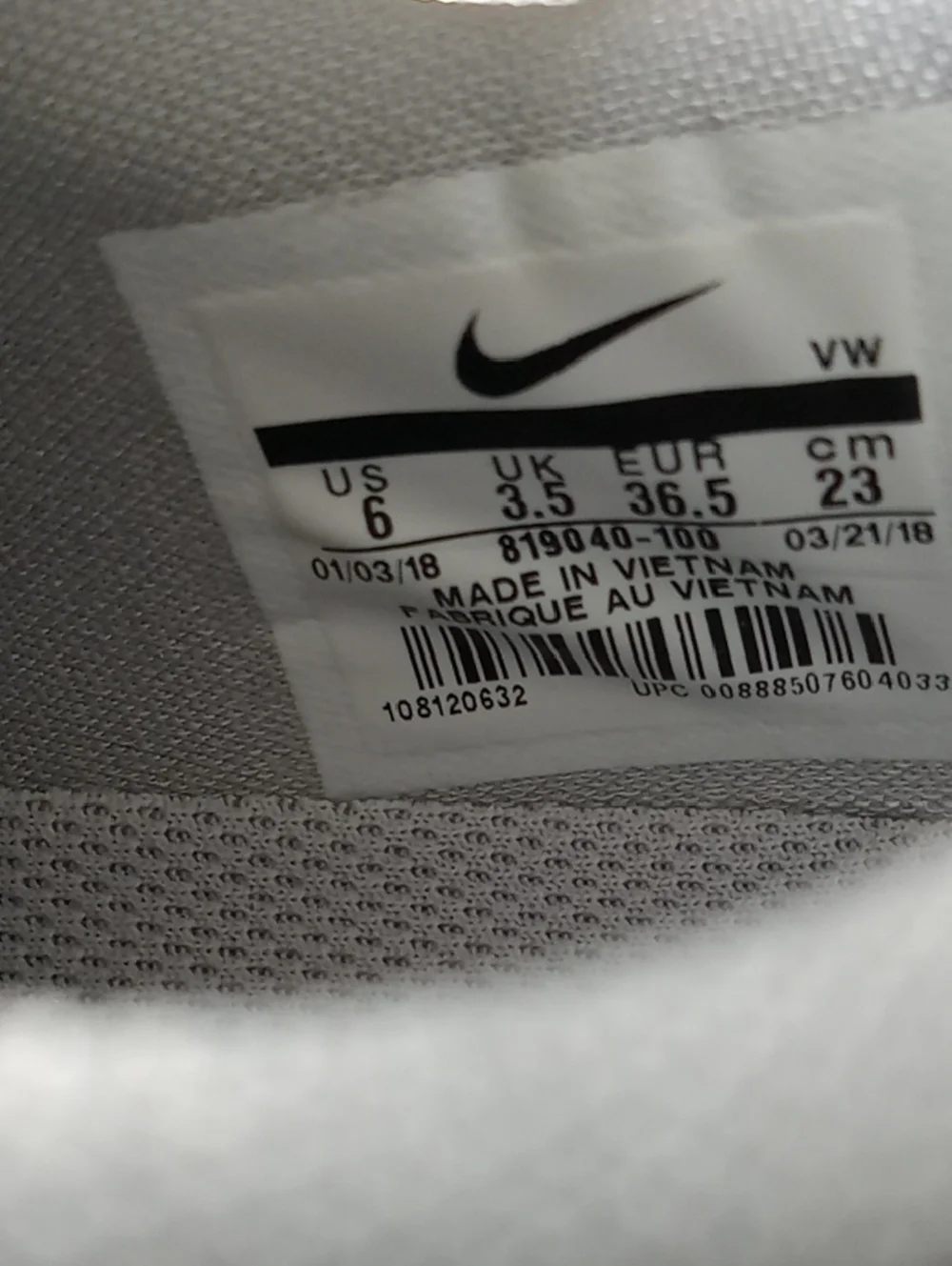 Nike Women’s Golf Shoes-NEW